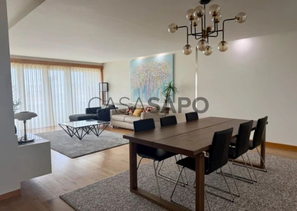 Apartamento T4 para alugar em Vila Nova de Gaia