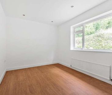 Brecon, Powys, LD3 - Photo 3