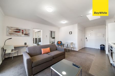 1 Bed Apartment at Vue in Greenway - Furnished for your convience - Photo 3