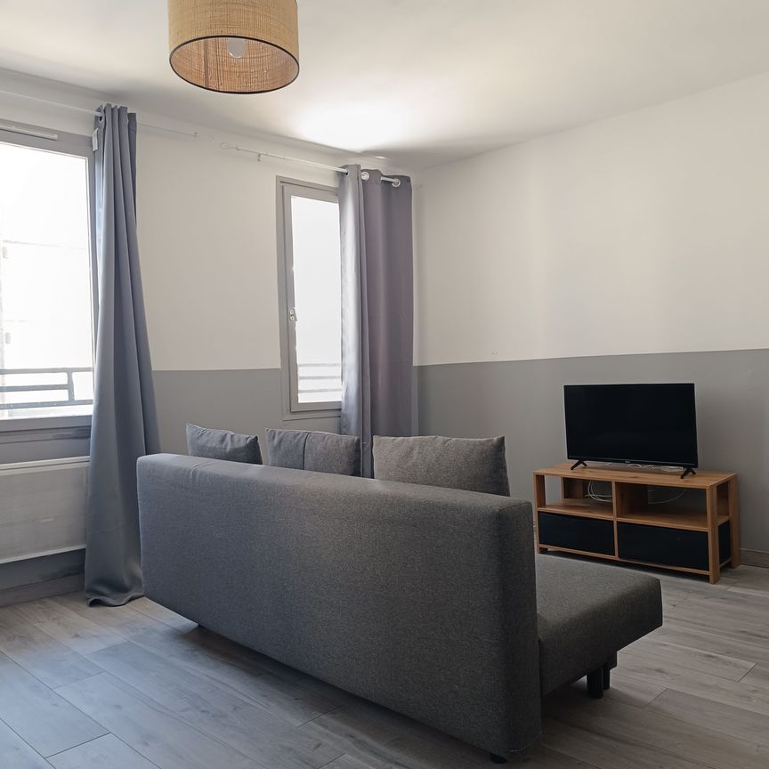 Location Appartement 2 pièces 39m² NARBONNE 11100 - Photo 1