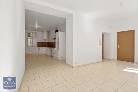 Location Appartement 3 pièces 76m² LODEVE 34700 - Photo 5