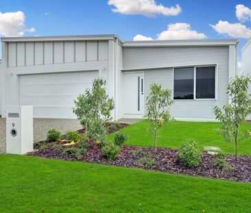 Spacious Family Living Just Minutes from Everything - Photo 5