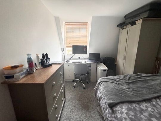 Milsom Street, Bath - Photo 1