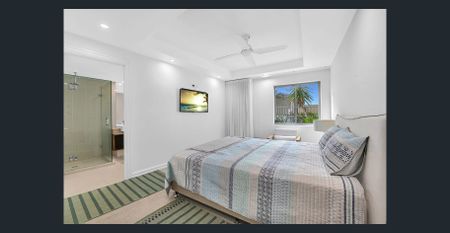 The ‘Ultima’ Beach House – Luxury Beachside Living in a Boutique Building - Photo 4