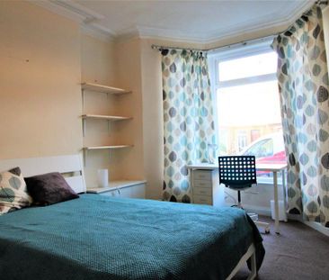 4 bedroom private hall to rent - Photo 6