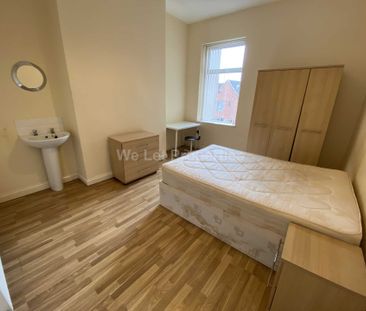 Fitzwarren Street, Salford - Photo 4