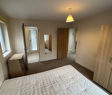 Cherry Street - Photo 2