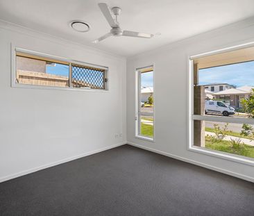 41 Shoreline Avenue, Redland Bay - Photo 5