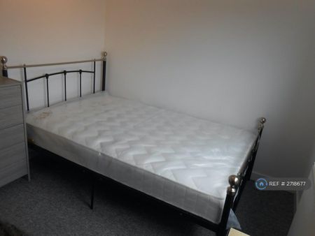 5 bedroom end of terrace house to rent - Photo 5