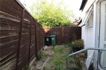 1 bedroom maisonette to rent - Photo 3