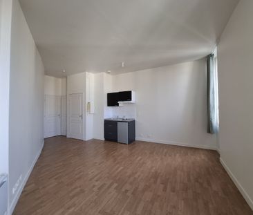 Location Appartement 1 pièce 26m² VICHY 03200 - Photo 1
