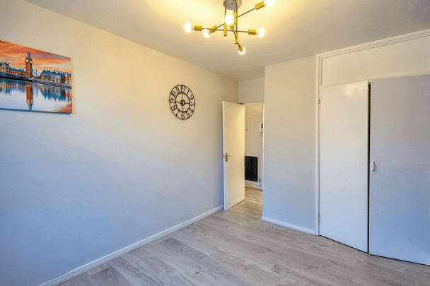 Evelyn Street, London, SE8 - Photo 1