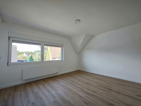 Uitstekend gelegen, charmevolle woning met 3 slaapkamers. - Foto 4