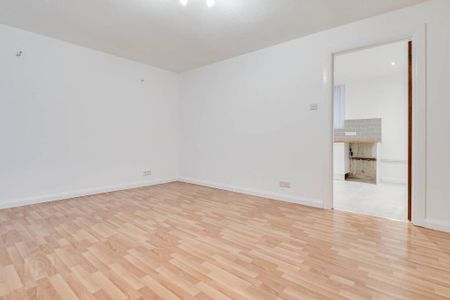 23 Ballyvester Grove, Bangor, BT19 7RL - Photo 2