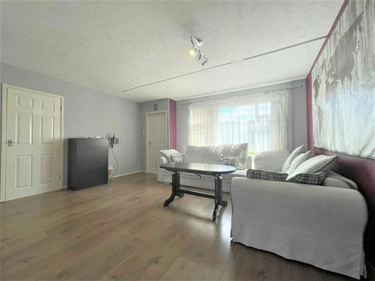 Semi-detached house to rent on - Photo 1