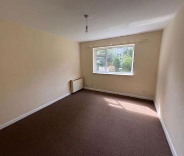 Knighton Drive, Stoneygate, Leicester - Photo 5