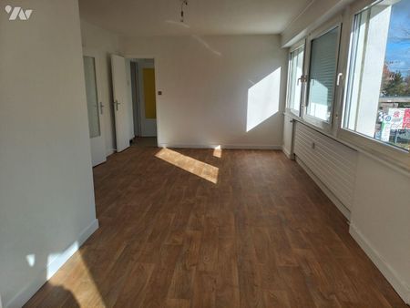 HAZEBROUCK en Centre Ville, Bel appartement lumineux de type 4 situé au 2è étage en résidence s... - Photo 2