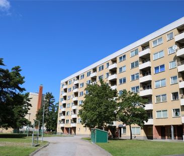Karlhovsvägen 17, Södertälje - Foto 1