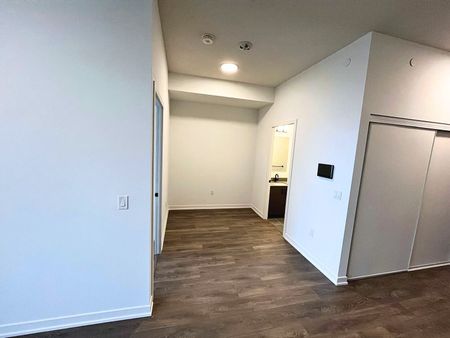 For Lease - 4878 Powers Common Unit# 329, Burlington, Ontario - Photo 5