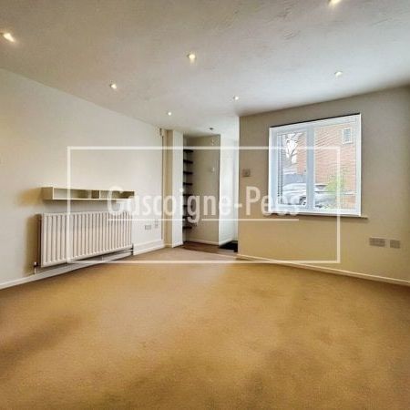 The Orchard, Lightwater, Surrey, GU18 - Photo 1