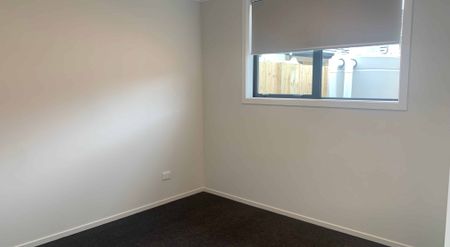 Sunny 2-bedroom duplex for rent!! - Photo 2