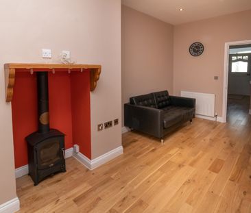 Room in a Shared House, Melrose Avenue, CR4 - Photo 1