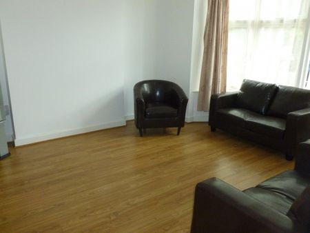 2 Bed - Westcotes Drive, , Leicester - Photo 4