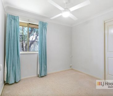 LAKESIDE LIVING!! - Photo 5