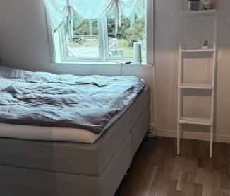 Charmig villa med altan i lugnt läge i Åkersberga! - Foto 3