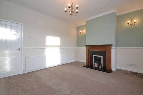 Friarwood Terrace, Pontefract - Photo 1
