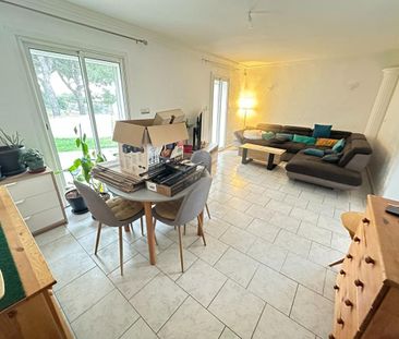 Location Appartement 3 pièces 70m² MARTIGUES 13500 - Photo 3