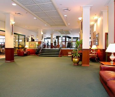 Fully Furnished City Sanctuary with Unrivalled Convenience - Photo 4