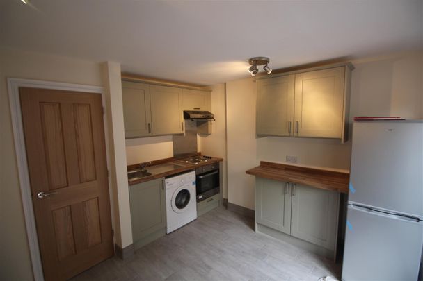 1 bed flat to rent in Sunny Gardens Road, Hendon, NW4 - Photo 1