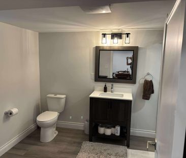 For Lease - 19 Pavarotti Court Unit# Lower, Hamilton, Ontario - Photo 2