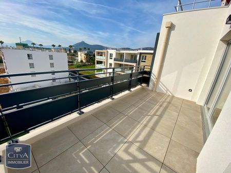 Location Appartement 3 pièces 62m² HYERES 83400 - Photo 5