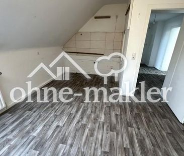 70 m² Dachgeschoss-Wohnung in zentraler Lage - Foto 1