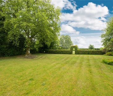 An exquisite four bedroom detached house in a idyllic rural setting... - Photo 4