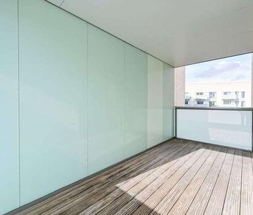 Medals Way, East Village, Stratford, E20 - Photo 4