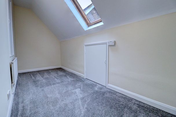 3 bedroom flat to rent, - Photo 1