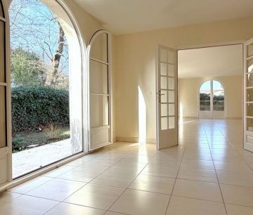 Maison • Le Chesnay-Rocquencourt - Photo 4