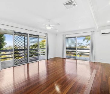 11 BOYNE CRES, WEST GLADSTONE, 12 MONTH LEASE - Photo 1