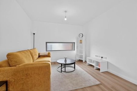 Apt 19 Porters Annex, 31 Apsley Street, Donegall Pass, Belfast, BT7 1FU - Photo 2