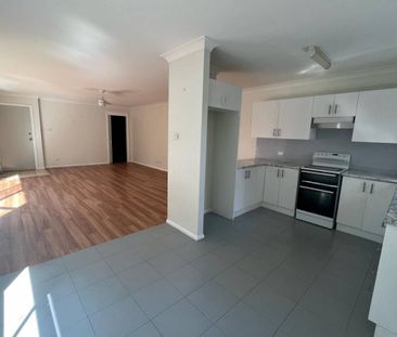 2-BEDROOM UNIT IN A GREAT LOCATION!!! - Photo 3