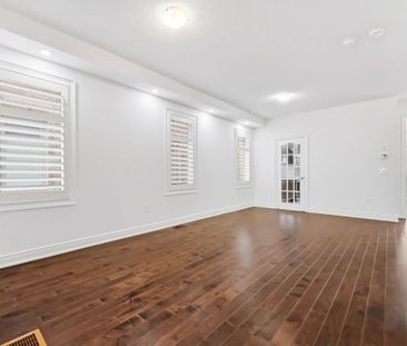 For Lease - 221 Etheridge Avenue, Milton, Ontario - Photo 4