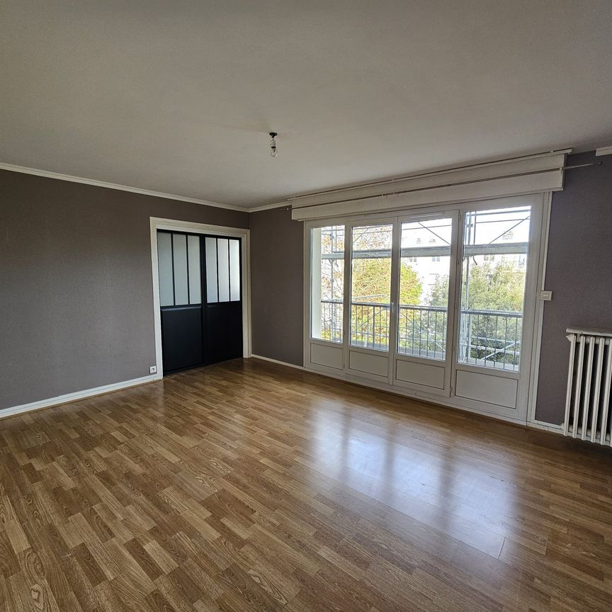 Location Appartement 5 pièces 92m² LE HAVRE 76600 - Photo 1