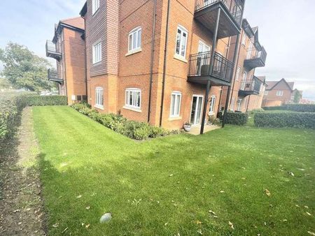 Eldridge Park, Wokingham, RG40 - Photo 5