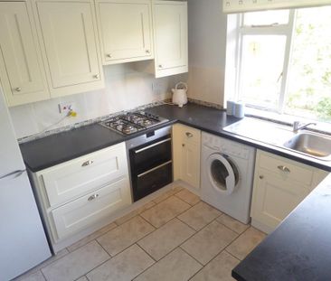 2 bedroom maisonette to rent - Photo 1