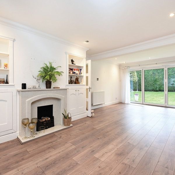 Salisbury Road, Farnborough - 5 bedrooms Property for lettings - Seymours - Photo 1