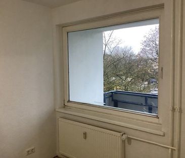 Stopp! 2- Zimmerwohnung in Hannover -Sahlkamp sucht neue Mieter - Photo 2