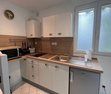 Location Appartement 2 pièces 27m² - Photo 4
